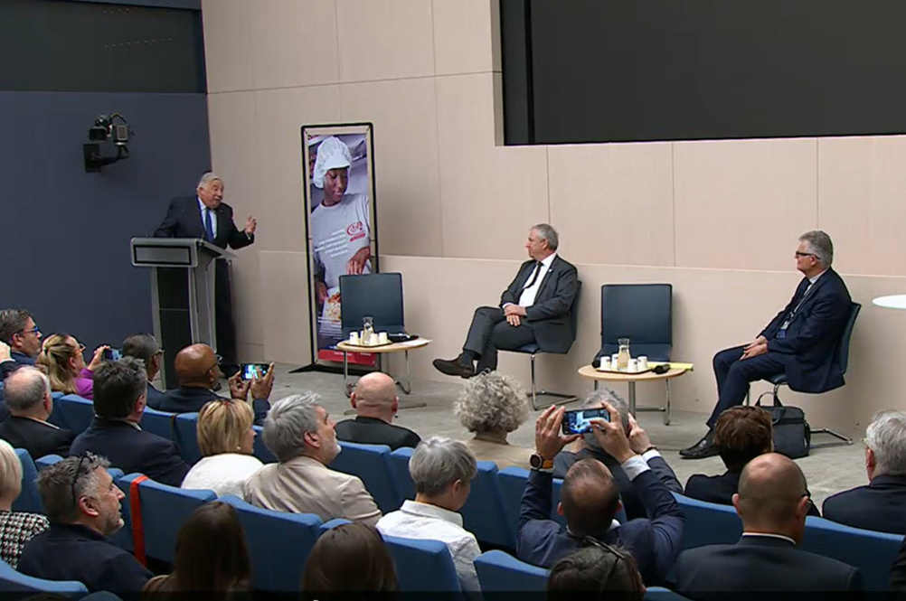 Gérard Larcher, président du Sénat, ouvre les Rencontres sénatoriales de l’apprentissage 2025.