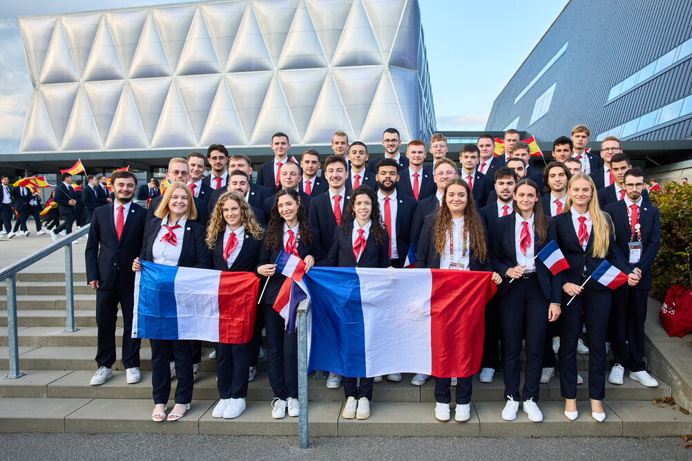 L'équipe de de France des métiers aux EuroSkills 2025, qui se sont déroulées à Herning, au Danemark, du 9 au 13 septembre.