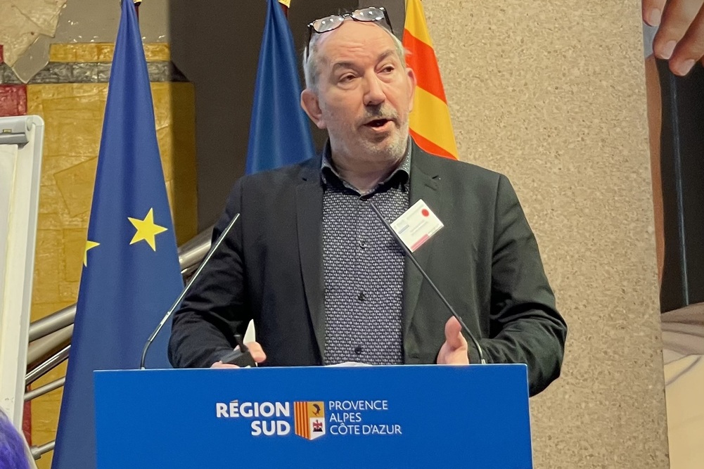 Le consultant Jean-Pierre Willems, lors des Assises de l’apprentissage organisées par la Fédération nationale des directeurs de CFA - Fnadir Sud, le 27 mars 2026.