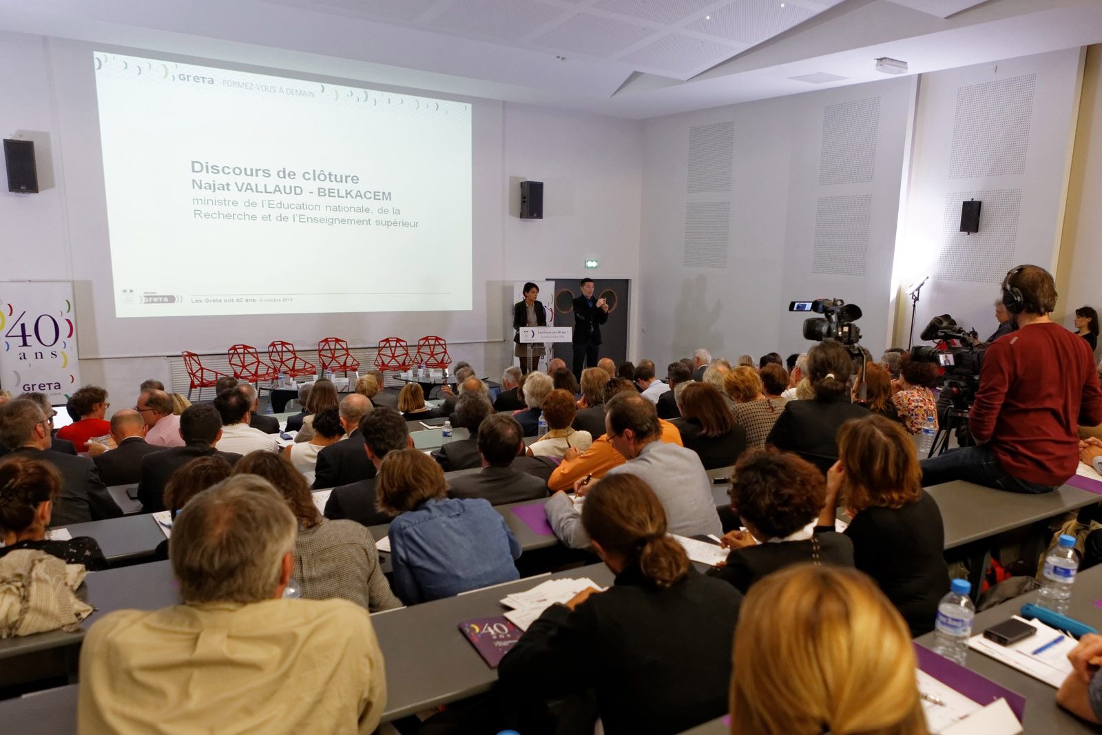 Intervention de la ministre de l'Education nationale lors de la cérémonie des 40 ans des Gréta, à l'École Boulle, le le 6 octobre