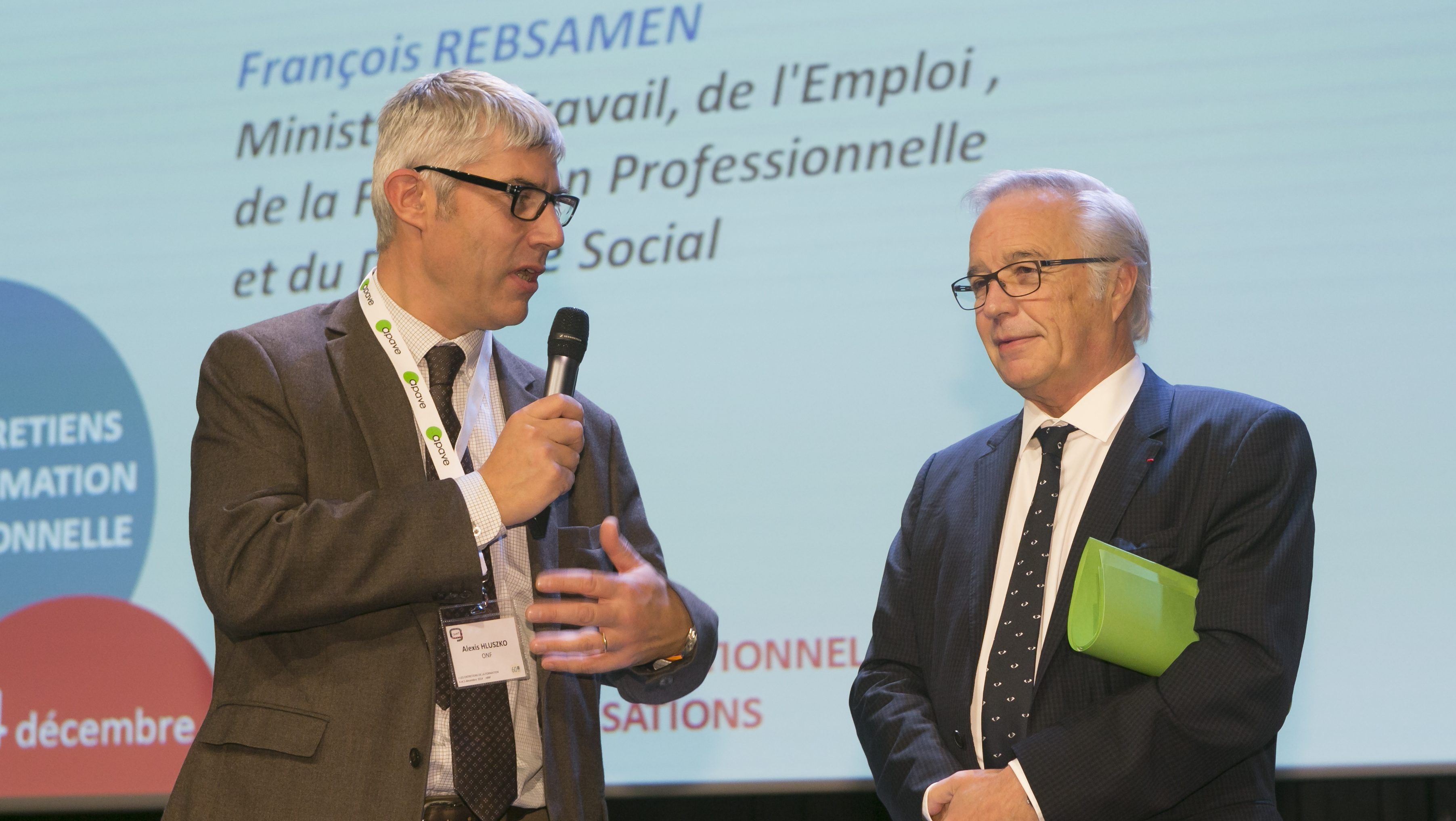 Alexis Hluszko, président du Garf, et François Rebsamen, ministre du Travail, le 4 décembre