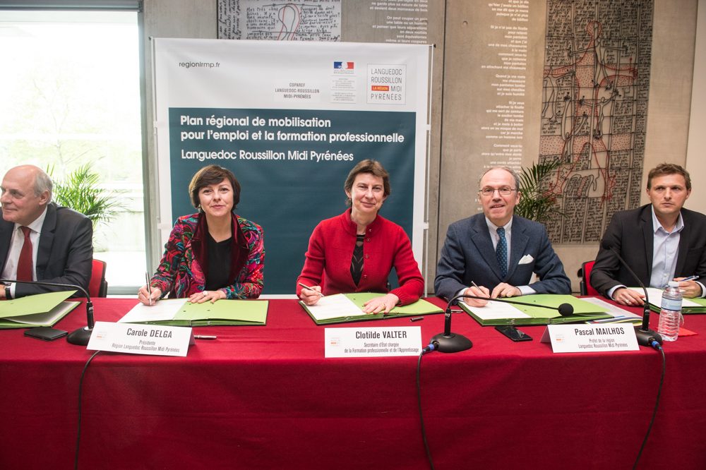 Signature de la convention 500 000 formation supplérentaires en Languedoc Roussillon-Midi Pyrénées