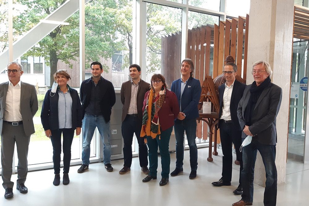 Représentants du Medef, de la FFB, de l'UIMM et de la CCI de la Région Pays de Loire ont dressé le bilan de la rentrée de l'apprentissage, le 27 octobre 2020, à Nantes.