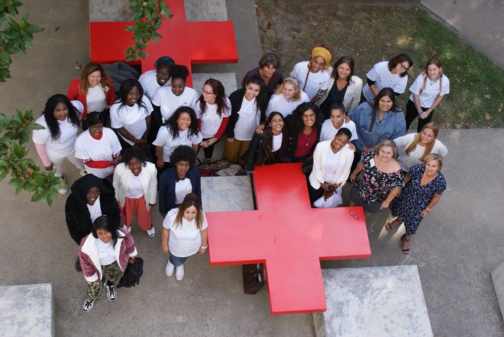 Une promotion d'aides soignants formé par l'institut de formation de Romainville de la Croix Rouge française