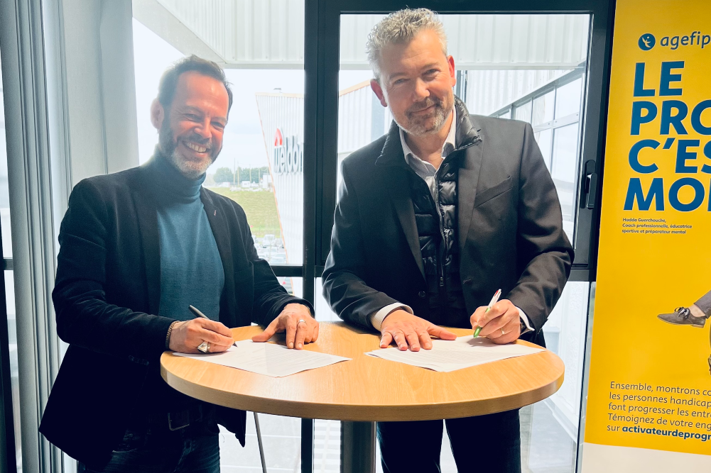 Julien Crespin, leader développement humain Weldom, et Ivan Talpaert, directeur régional Agefiph Hauts de France.