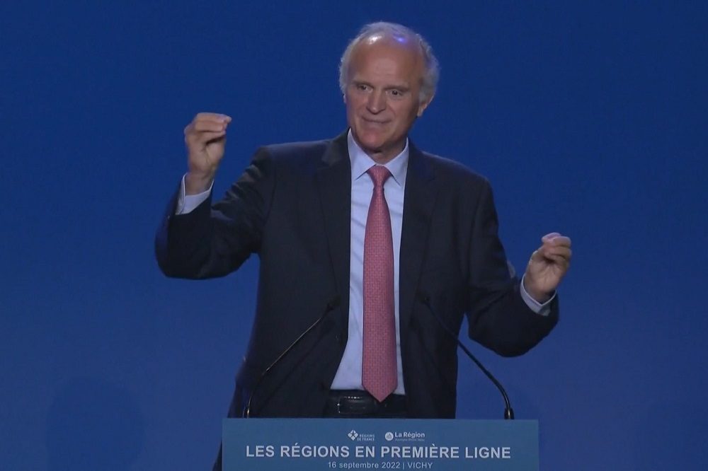 Copie d'écran de Florent Menegaux, PDG du Groupe Michelin, en intervention au 18e Congrès des Régions de France vendredi 16 septembre à Vichy (03)